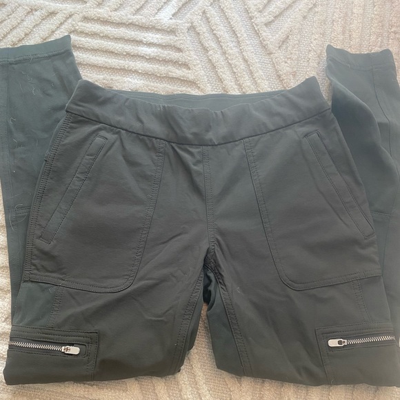 Athleta Headlands Hybrid Cargo II Tights - aspen olive - Picture 8 of 10